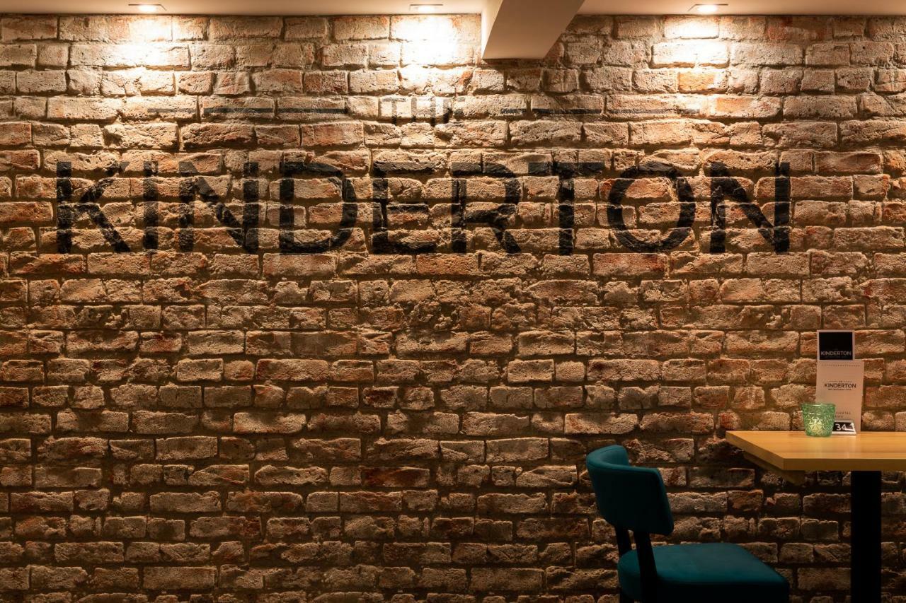 The Kinderton 米德尔威奇 外观 照片
